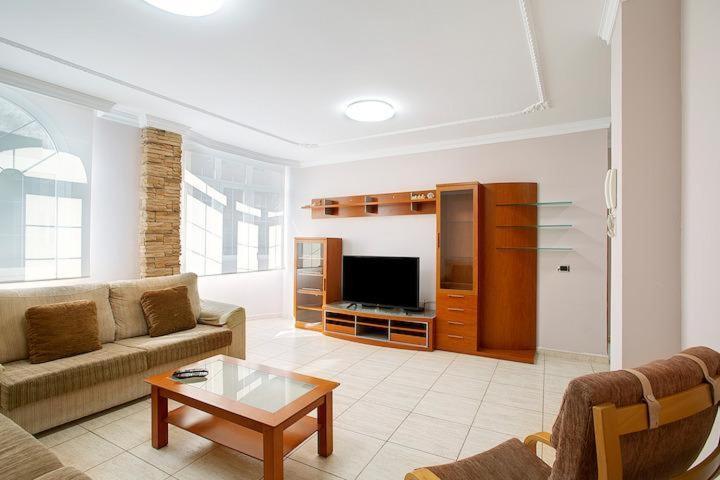 Aeropuerto Gran Canaria Apartamento Vacacional Carrizal Bagian luar foto