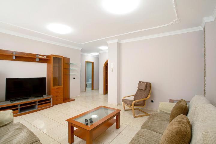 Aeropuerto Gran Canaria Apartamento Vacacional Carrizal Bagian luar foto